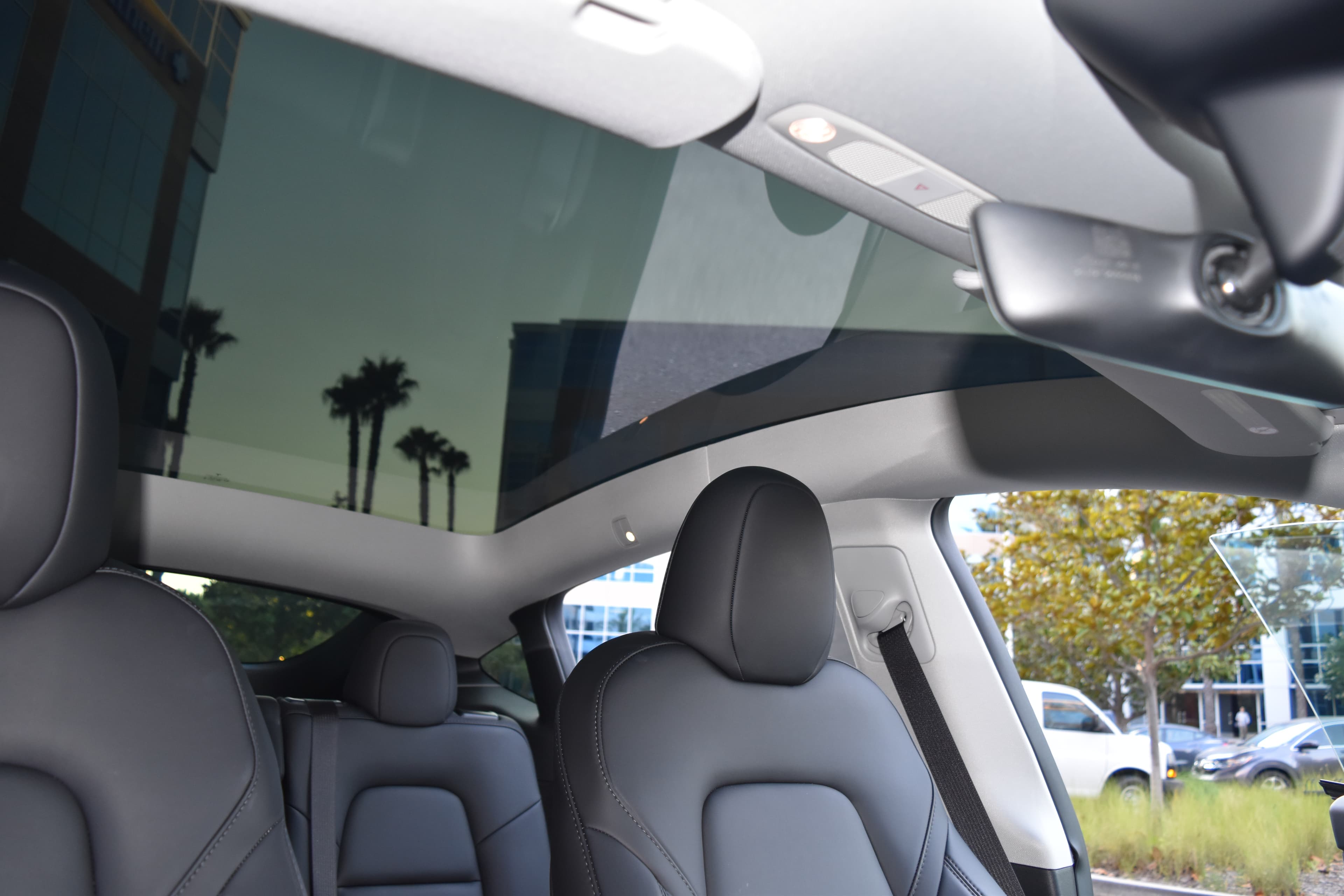 Tesla Model Y thumbnail