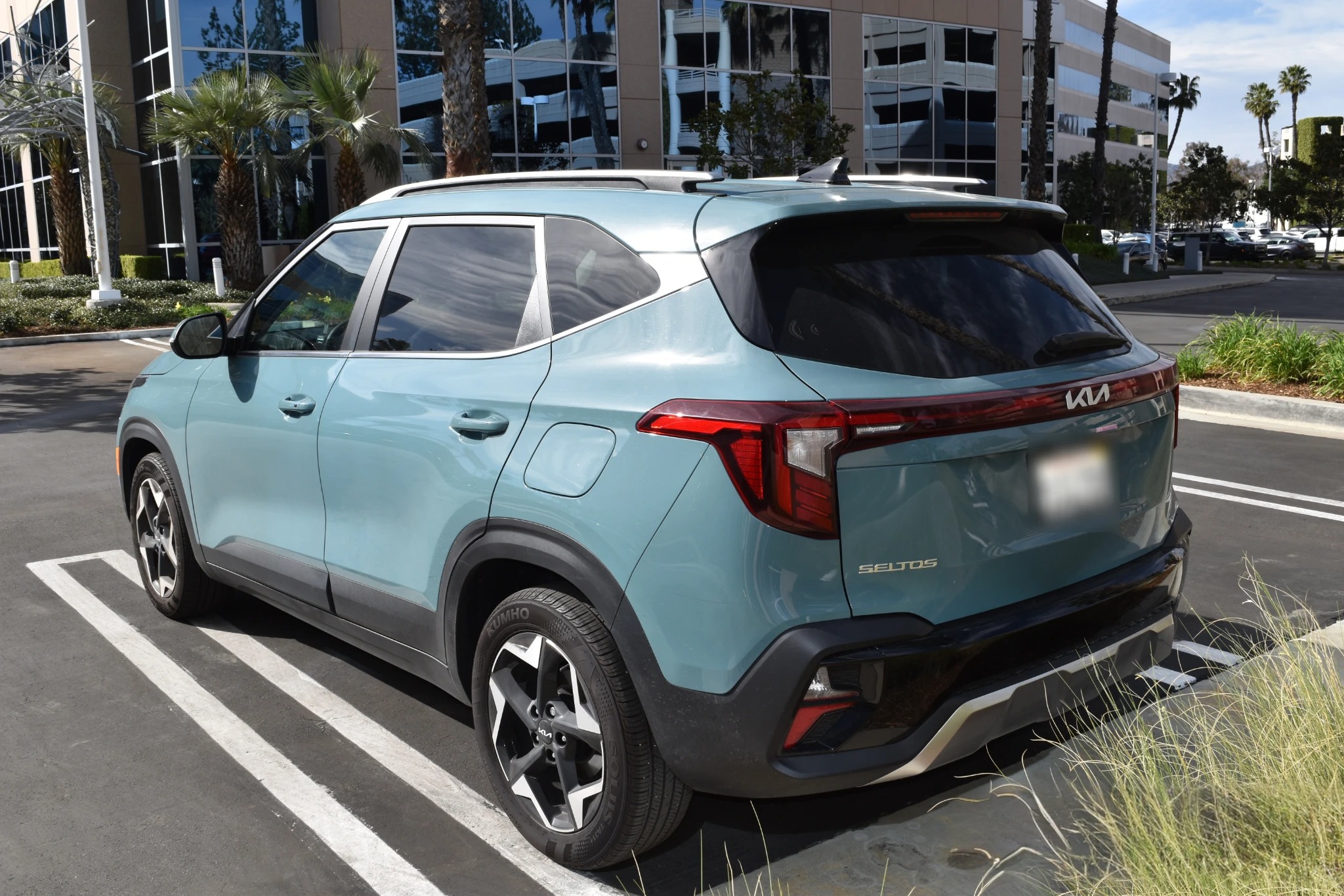 Kia Seltos thumbnail