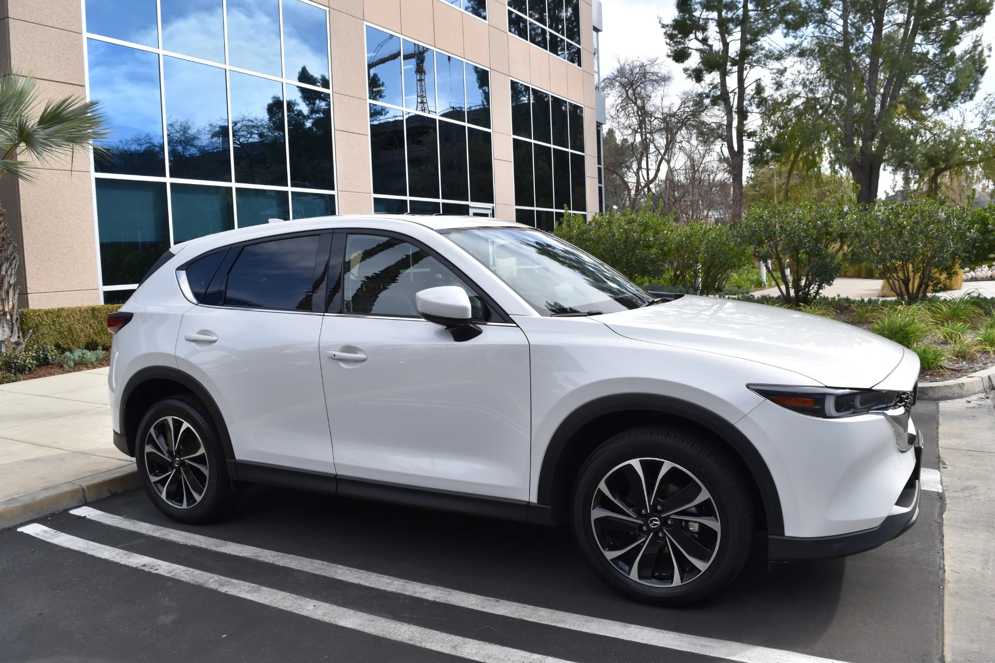 Mazda CX5 thumbnail